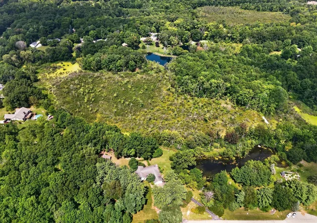 55th image of 12311 Will Mill Dr, Milford, MI 48380 | MLS# 70551287