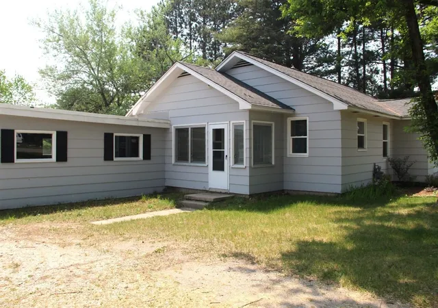 2nd image of 6994 E 34 Rd, Cadillac, MI 49601 | MLS# 70473493