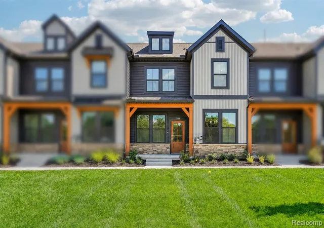 1st image of 289 Lantana Dr, Howell, MI 48843 | MLS# 61000116