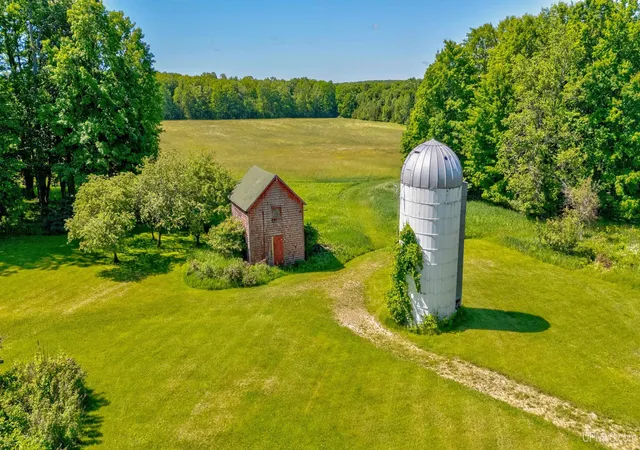4th image of 1097 N Co Rd 437 Rd, Cooks, MI 49817 | MLS# 50212802