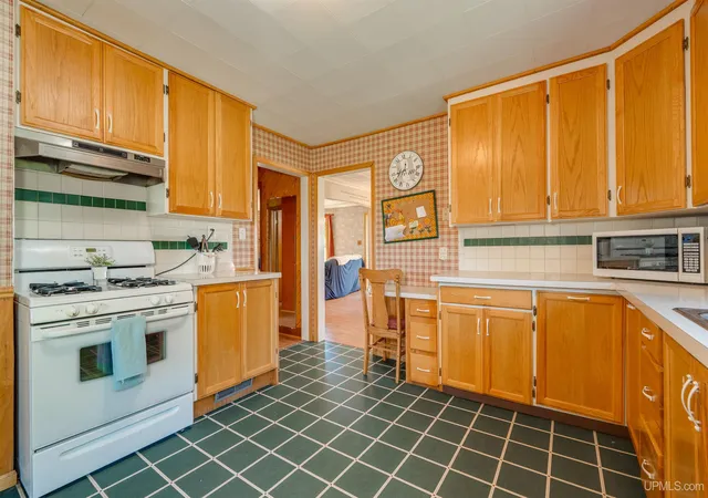 5th image of 1097 N Co Rd 437 Rd, Cooks, MI 49817 | MLS# 50212802