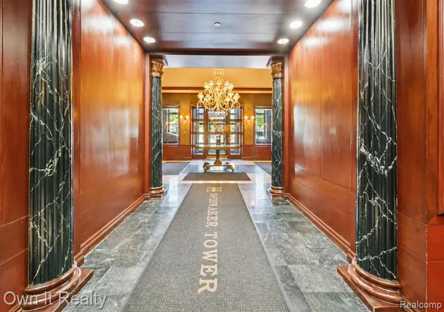 Photo 4 of Condo for sale at 3320 Spinnaker Ln #2F, Detroit, MI 48207 5004 | MLS# 61023639 | Listing updated on 2026-09-24