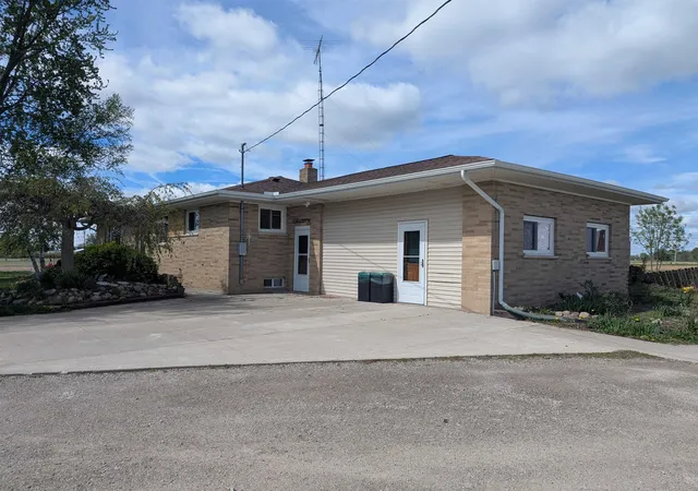 Homes for sale in Twining, MI | 1171 N M-65, Twining, MI 48766 | MLS# 80068774
