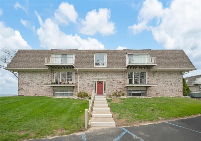 Homes for sale in Saint Joseph, MI | 3622 Lake Shore Dr #G12, Saint Joseph, MI 49085 | MLS# 70528554