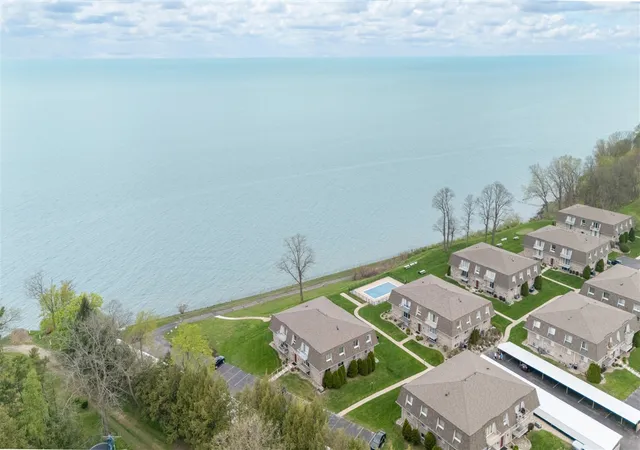 Homes for sale in Saint Joseph, MI | 3622 Lake Shore Dr #G12, Saint Joseph, MI 49085 | MLS# 70528554