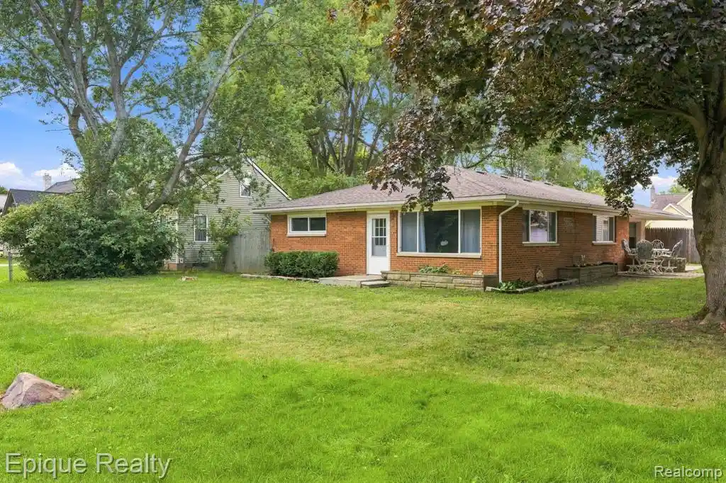 Photo 1 of Single family home for sale at 114 3rd Street, Yale, MI 48097 2812 | MLS# 61041678 | Listing updated on 2026-10-26