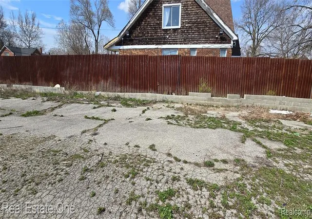 5th image of 7228 Rutherford St, Detroit, MI 48228 | MLS# 60983251