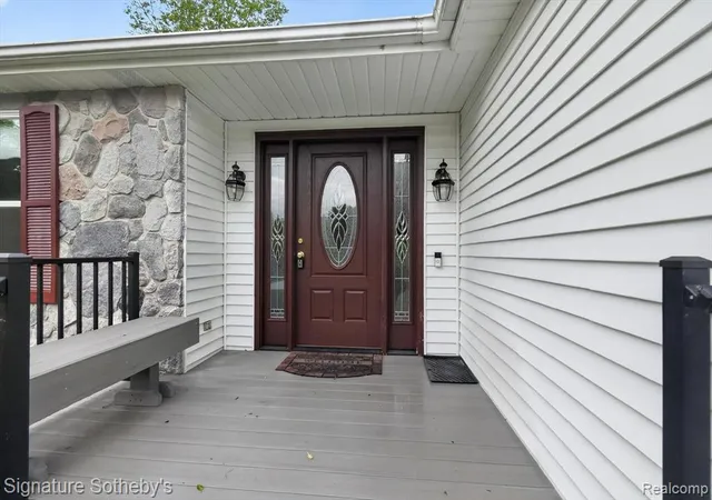 Homes for sale in Ortonville, MI | 2240 Hidden Lake Trl, Ortonville, MI 48462 | MLS# 61001948