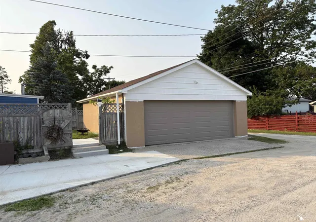 Homes for sale in Rogers City, MI | 318 N Seventh St, Rogers City, MI 49779 | MLS# 50211675