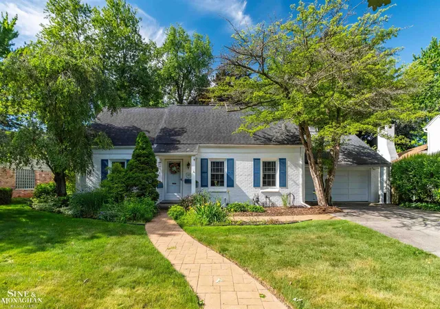 1st image of 83 Hawthorne Rd, Grosse Pointe Shores, MI 48236 | MLS# 50211623