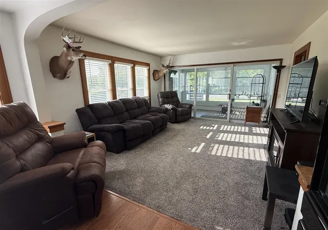 4th image of 39444 6Th Ave, Bloomingdale, MI 49026 | MLS# 70542318