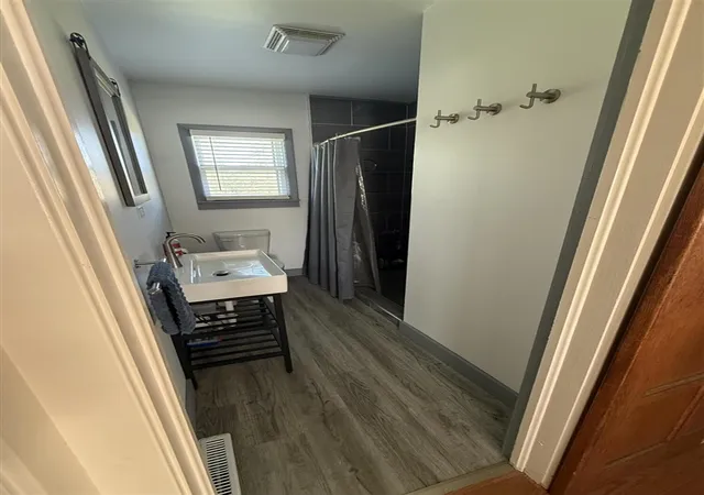 5th image of 39444 6Th Ave, Bloomingdale, MI 49026 | MLS# 70542318