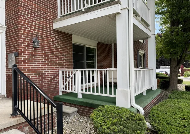 Homes for sale in Trenton, MI | 1749 Monticello St, Trenton, MI 48183