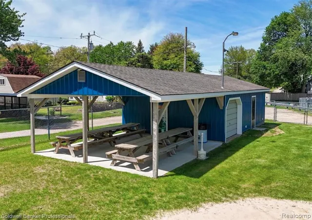 Photo 16 of Sale Pending at 270 Indian Trl, Columbiaville, MI 48421 | MLS# 61022222 | Listing updated on 2026-08-21