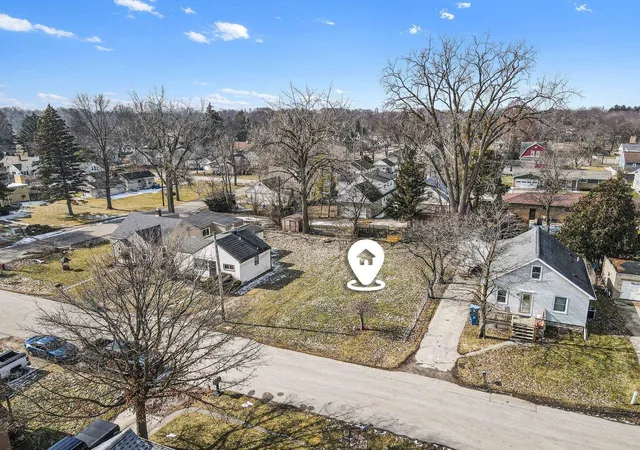 5th image of 405 Harvard St, Bay City, MI 48708 | MLS# 50200398