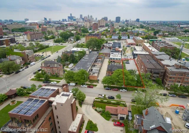 Homes for sale in Detroit, MI | 655 W Alexandrine St, Detroit, MI 48201 | MLS# 60383483