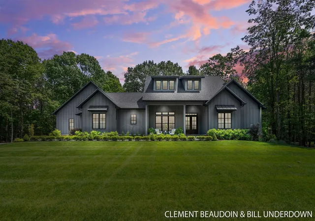 Homes for sale in Saugatuck, MI | 3341 Gaslight Ln, Saugatuck, MI 49453 | MLS# 70528619