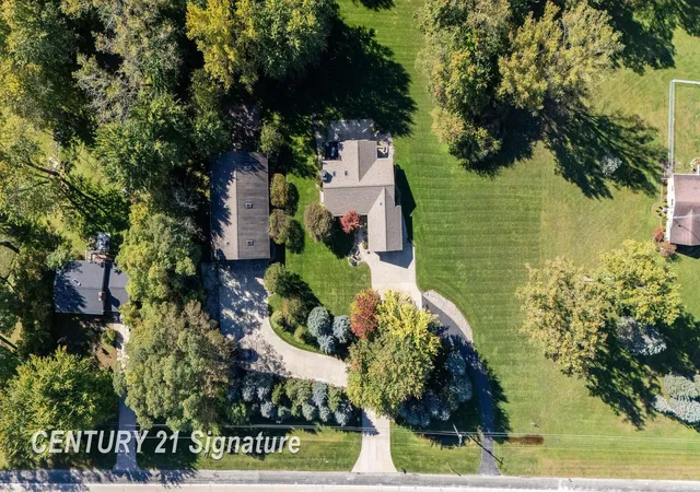 2nd image of 3137 Midland Rd, Saginaw, MI 48603 | MLS# 50213962