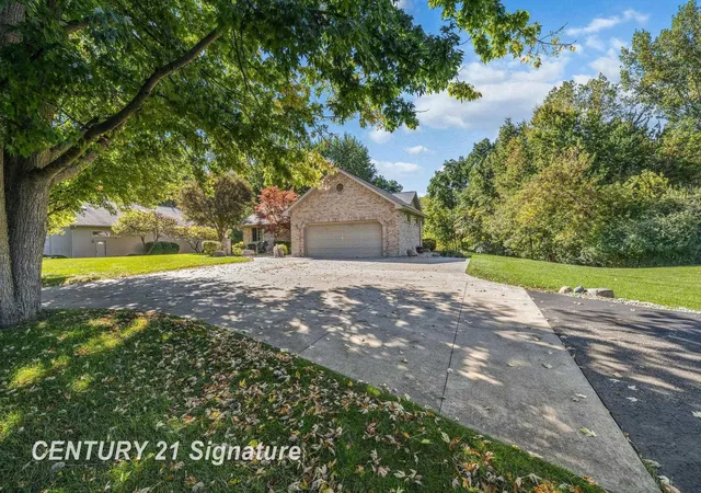 3rd image of 3137 Midland Rd, Saginaw, MI 48603 | MLS# 50213962