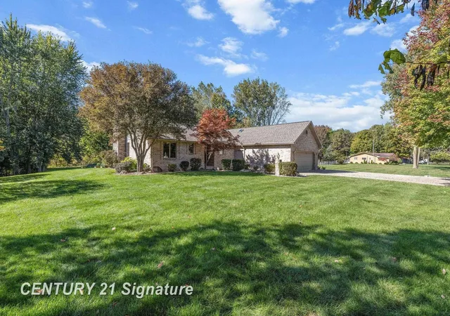 5th image of 3137 Midland Rd, Saginaw, MI 48603 | MLS# 50213962