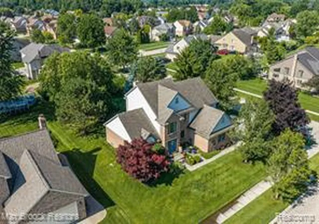 Homes for sale in Shelby Township, MI | 14088 Glenwood Dr, Shelby Township, MI 48315 | MLS# 61009139