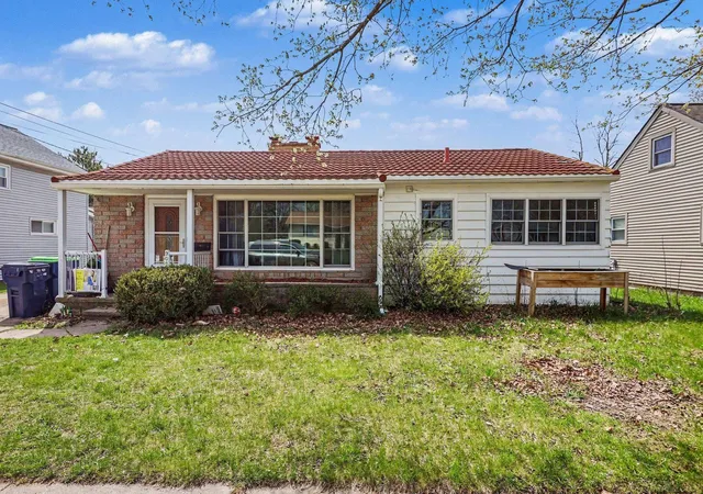 1st image of 306 Sanson St, Bay City, MI 48706 | MLS# 50205976