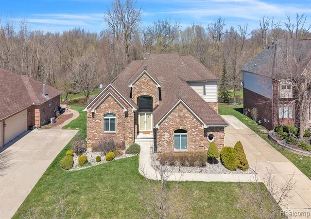 2nd image of 47081 Hidden River Cir, Canton, MI 48188 | MLS# 60985557