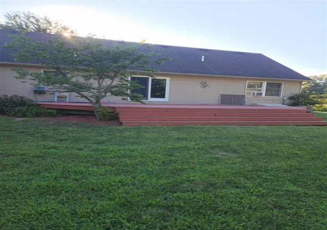 Photo 4 of Sale Pending at 1344 Yensch Rd, Dundee, MI 48131 | MLS# 70554028 | Listing updated on 2026-08-26