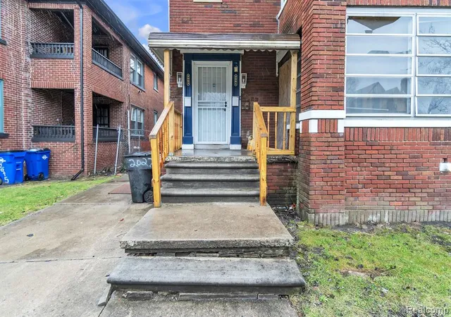 2nd image of 2051 Calvert St, Detroit, MI 48206 | MLS# 60380415