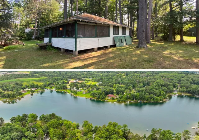 Photo 1 of Single family home for sale at N3703 Us 2 Hwy, Iron Mountain, MI 49801 | MLS# 50213513 | Listing updated on 2026-08-07
