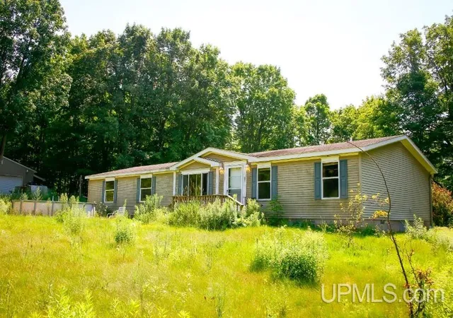 Photo 3 of Single family home for sale at 2265 W Beaver Pete Rd, Vulcan, MI 49892 | MLS# 50217671 | Listing updated on 2026-10-02