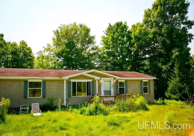 Photo 4 of Single family home for sale at 2265 W Beaver Pete Rd, Vulcan, MI 49892 | MLS# 50217671 | Listing updated on 2026-10-02