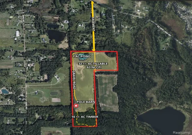 2nd image of 10069 Silver Lake Rd, Linden, MI 48451 | MLS# 61004848