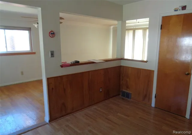 Photo 2 of Single family home for sale at 2460 Longmeadow Dr, Trenton, MI 48183 2217 | MLS# 61025078 | Listing updated on 2026-09-11