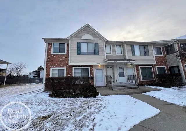 Homes for sale in Roseville, MI | 30757 Hidden Pines Ln, Roseville, MI 48066 | MLS# 50197025
