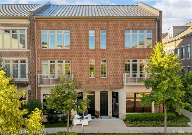 Photo 1 of Condo for sale at 2222 Attard St, Birmingham, MI 48009 | MLS# 61020230 | Listing updated on 2026-08-13
