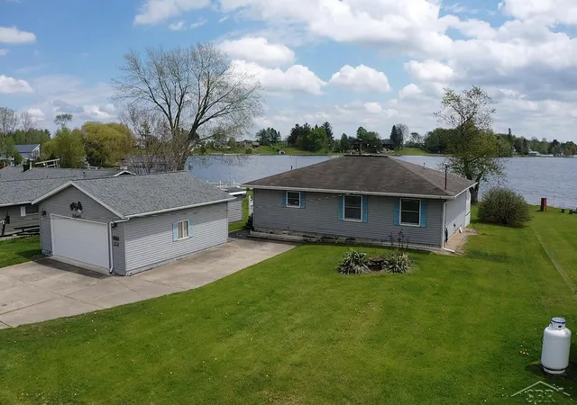 Homes for sale in West Branch, MI | 3045 Lakeside Dr, West Branch, MI 48661 | MLS# 50208333