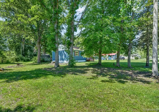 36th image of 2185 N Channel Dr, Harsens Island, MI 48028 9789 | MLS# 61002795