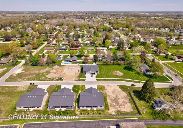 image of 4073 Woodburn Ct, Saginaw, MI 48603