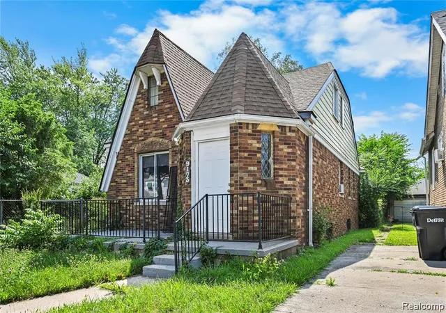 Homes for sale in Detroit, MI | 9173 Appoline St, Detroit, MI 48228 | MLS# 60988637