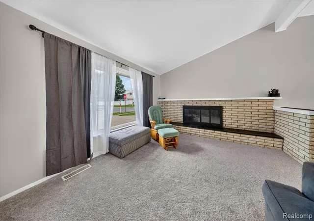 Homes for sale in Allen Park, MI | 17127 Hamilton Ave, Allen Park, MI 48101 | MLS# 61005408