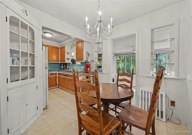 Photo 4 of Single family home for sale at 14345 Hillcrest St, Livonia, MI 48154 4319 | MLS# 61022947 | Listing updated on 2026-08-21
