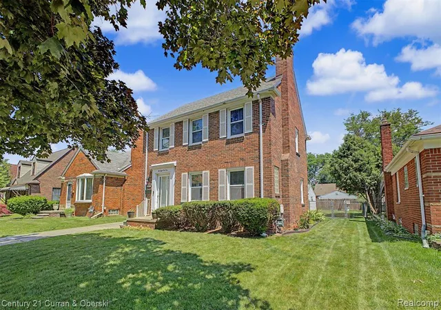 Homes for sale in Allen Park, MI | 6821 Kolb Ave, Allen Park, MI 48101 | MLS# 61009672