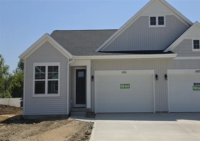 Homes for sale in Zeeland, MI | 6596 Sw Bellflower Dr #10, Zeeland, MI 49464 | MLS# 70544909