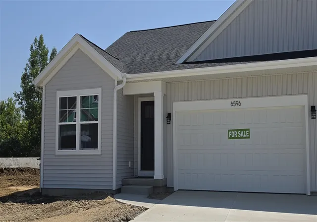 Homes for sale in Zeeland, MI | 6596 Sw Bellflower Dr #10, Zeeland, MI 49464 | MLS# 70544909