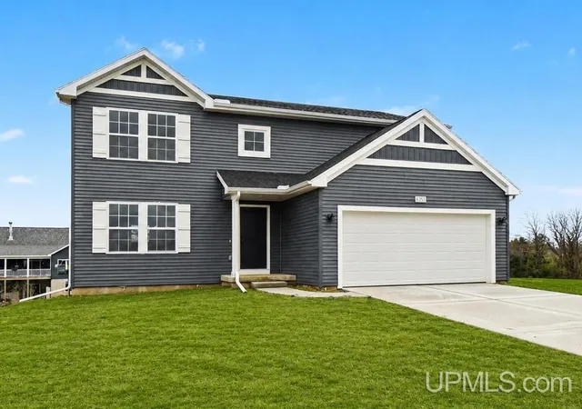 Photo 3 of Single family home for sale at 1022 Red Oak Ln, Houghton, MI 49931 | MLS# 50215808 | Listing updated on 2026-08-12