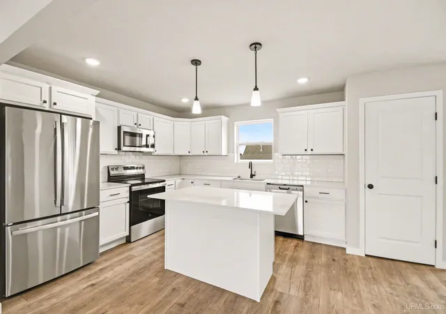 Photo 4 of Single family home for sale at 1022 Red Oak Ln, Houghton, MI 49931 | MLS# 50215808 | Listing updated on 2026-08-12