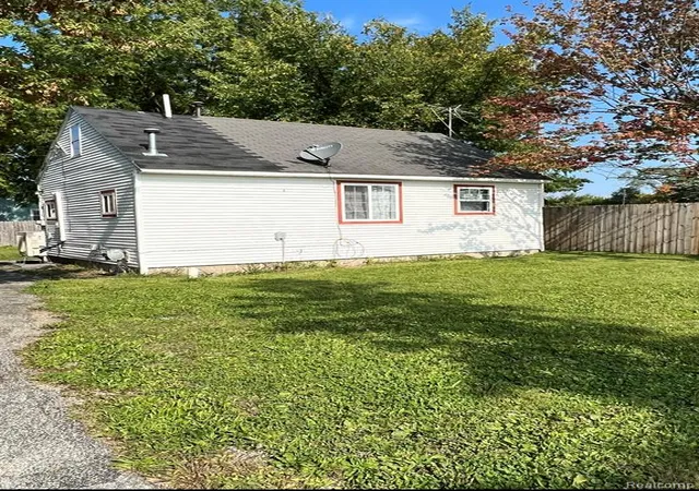 1st image of 2221 Salt St, Saginaw, MI 48602 | MLS# 60399269