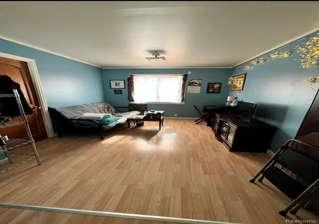 5th image of 2221 Salt St, Saginaw, MI 48602 | MLS# 60399269