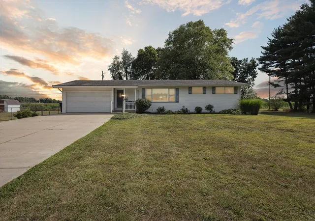 1st image of 2548 Coquillard Dr, Niles, MI 49120 | MLS# 70487034